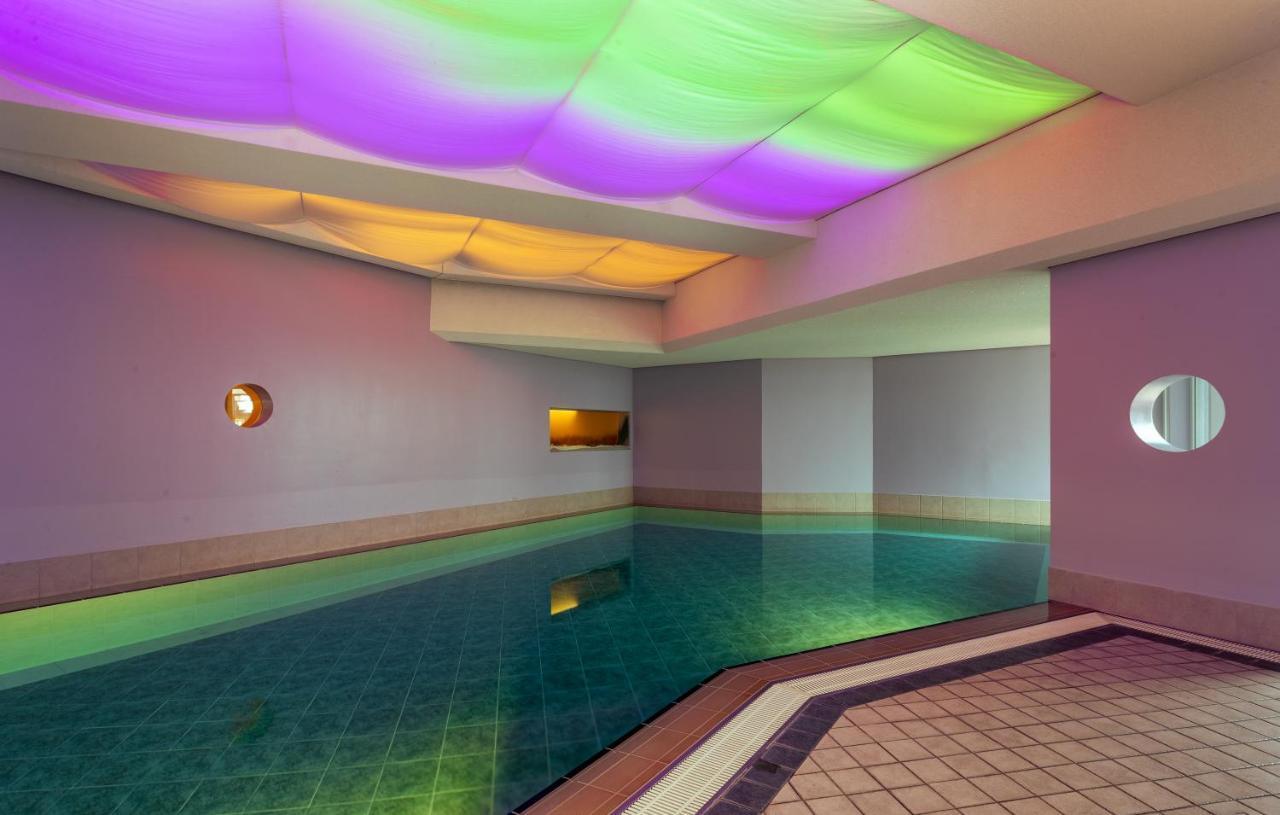Ambassador Hotel & Spa ซังคท์ พีเทอร์-ออร์ดิง ภายนอก รูปภาพ